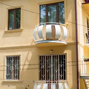 Апартаменты Your Place In Old, Тбилиси